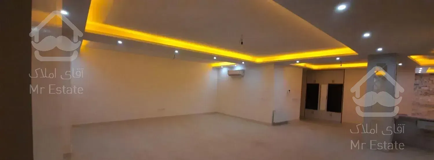 آپارتمان ۲۲۰ متر نوساز