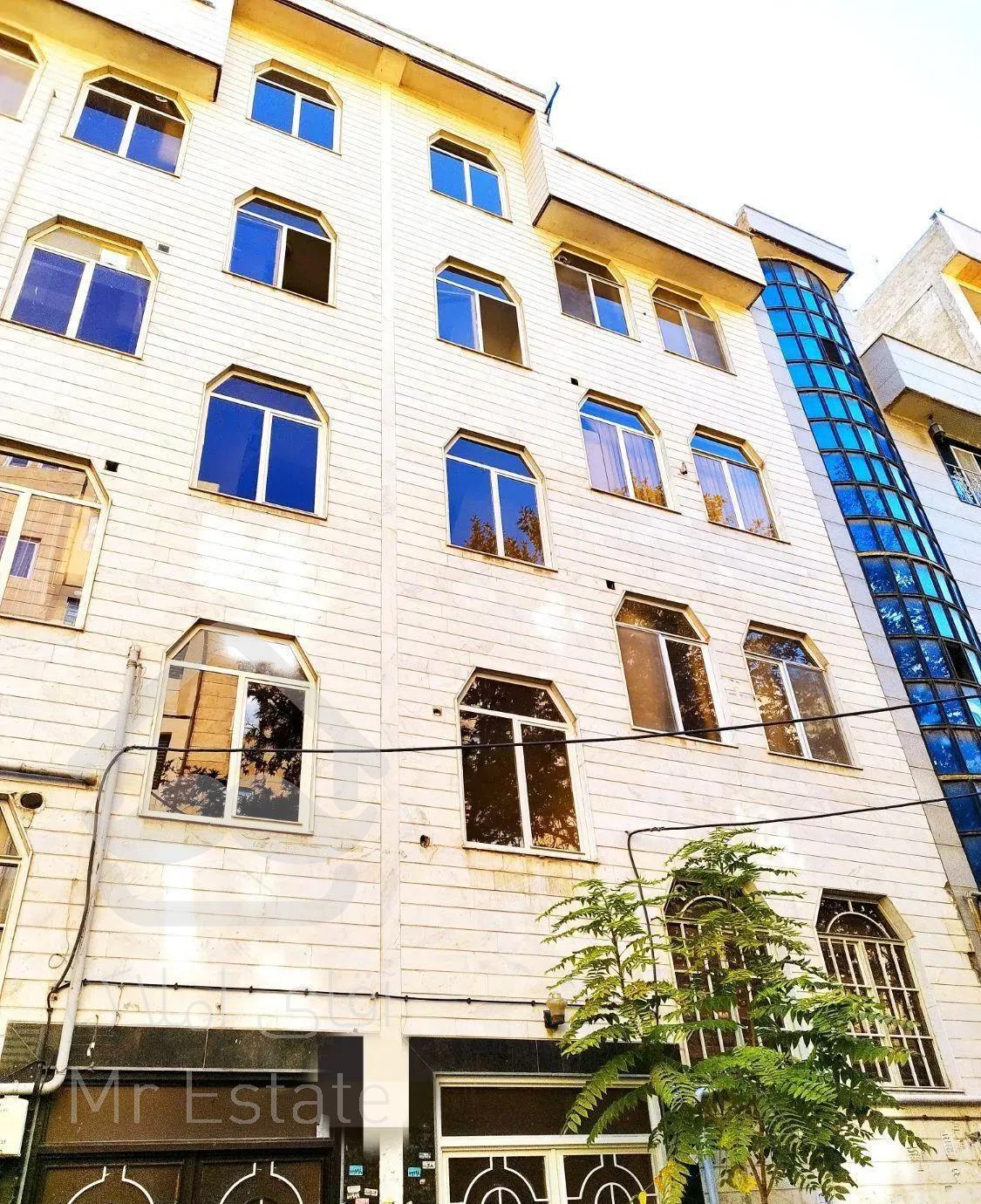 ۸۳ متر تک واحدی خوش نقشه طبقه اول