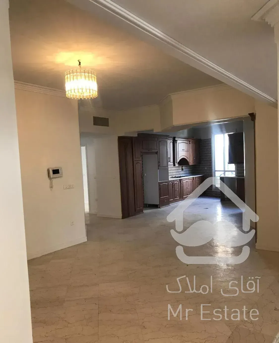 ۱۲۰ متر // دزاشیب // طبقه آخر