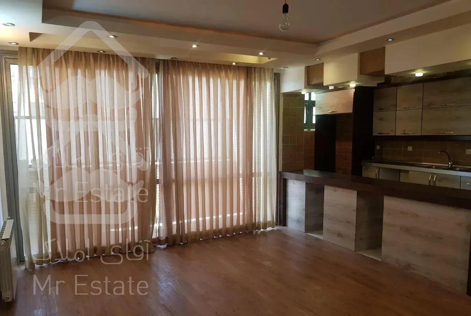 اجاره آپارتمان ۱۰۰ متری بازسازی شده سپاهانشهر