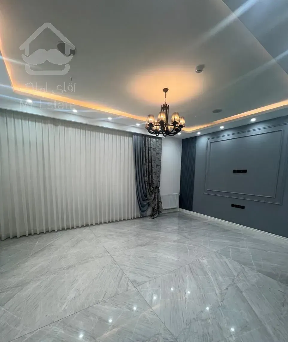 آپارتمان93متری/قطعه دوم از حاشیه/لوکس/اکبری