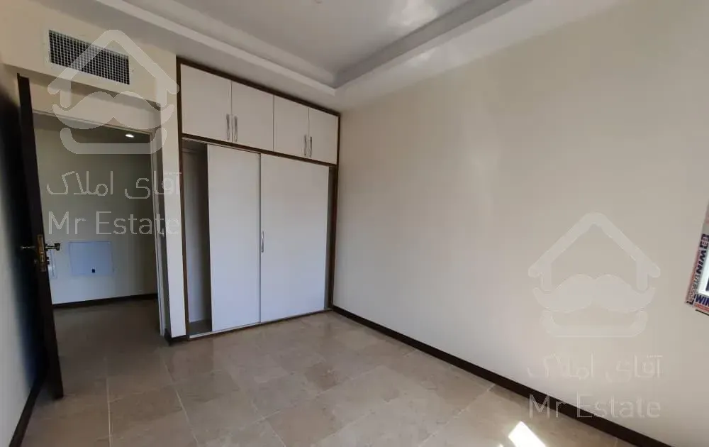 ۱۳۵ متر۲ خواب/رهن کامل/استخر دار/نوساز/شهران