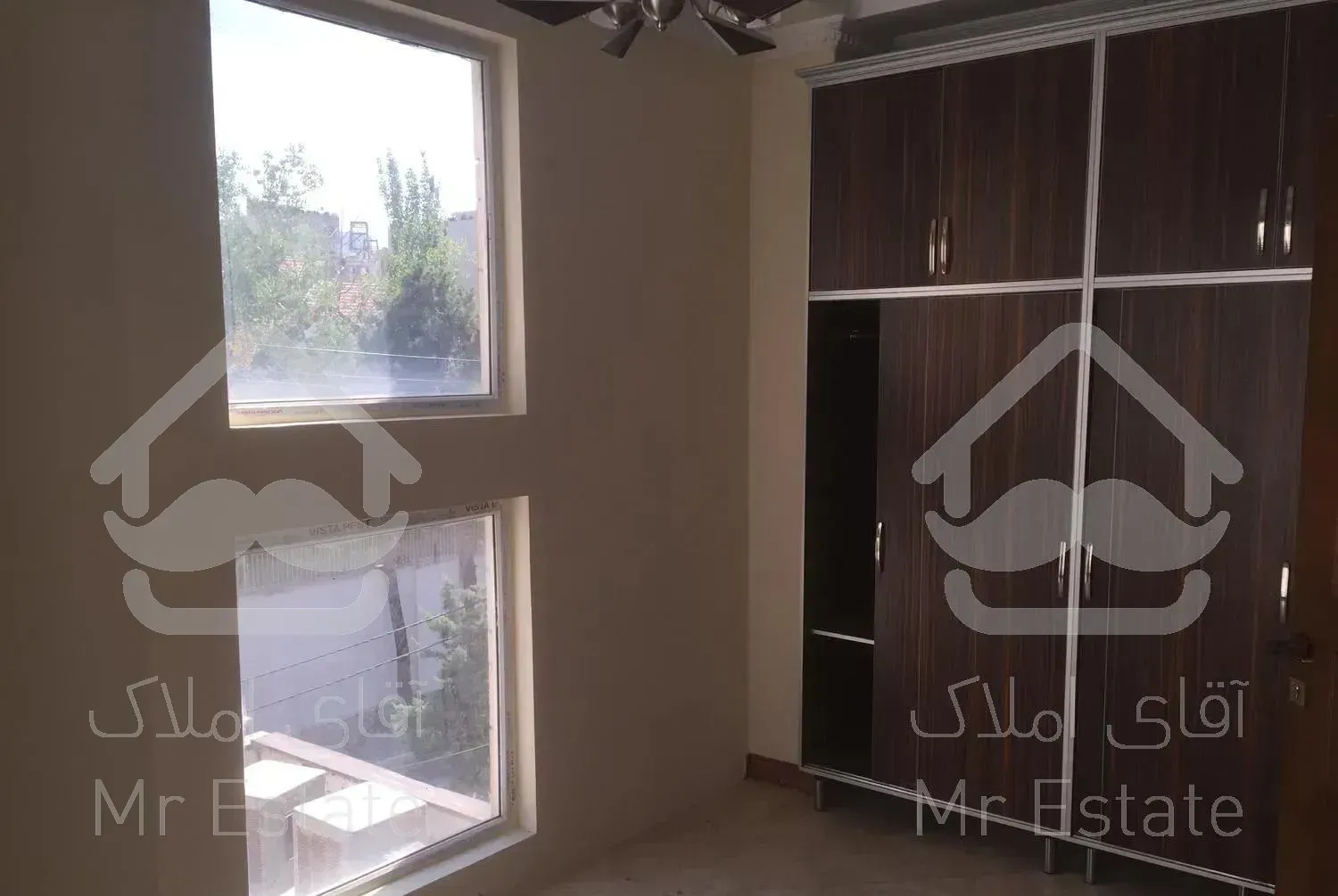 110متر ازگل فول مشاعات