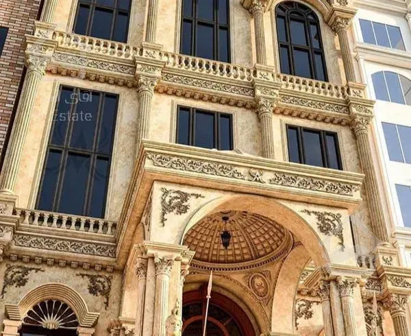 235 متر کلید نخورده   تک واحدی   چهارخواب