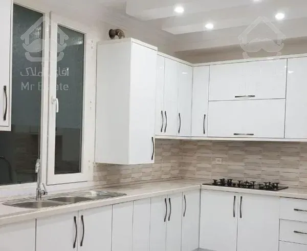 82 متر ، پونک