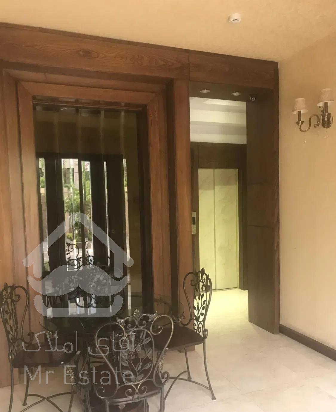 آپارتمان ١٣٠ متر شیراز شیخ بهایى شمالى رهن کامل