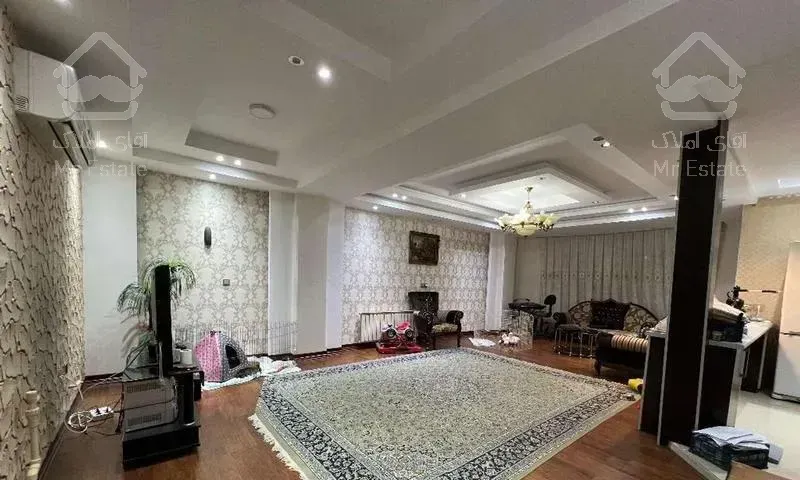 فروش اپارتمان ۱۱۰ متری در کوچه هراز