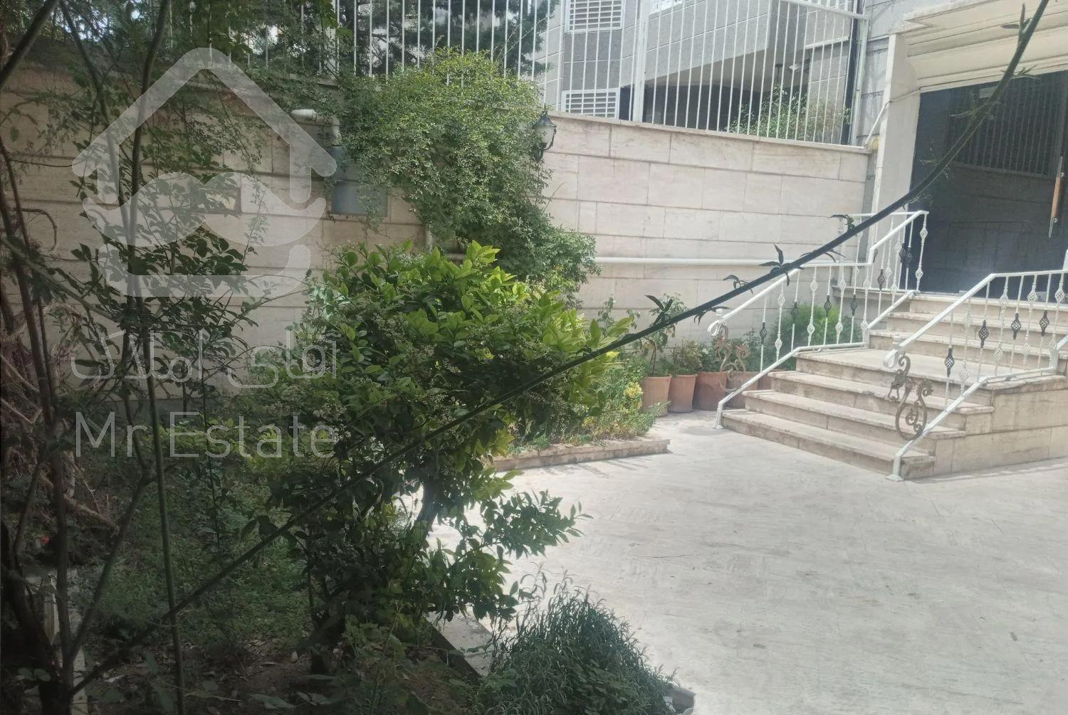 ۱۸۵ متر ۳ خ شهید عراقی