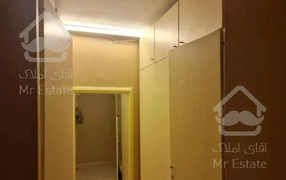 آپارتمان ۷۳ متری ۲خوابه کوی بیمه یک