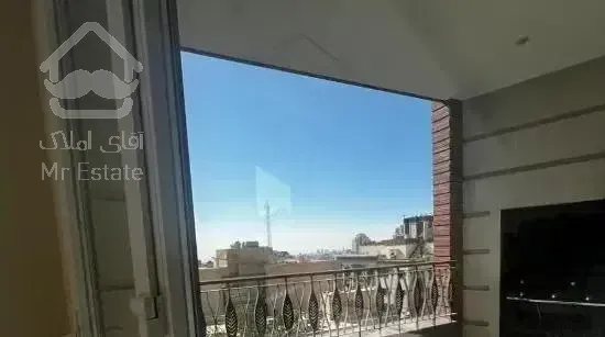 170 متر 3 خواب  شمال کاخ