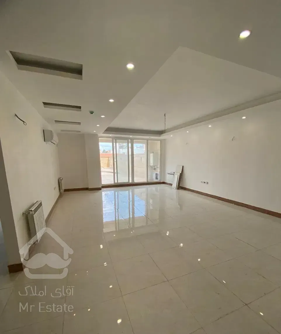 زندگی ویلایی در برج لاکچری با ۱۷۰ متر حیاط اختصاصی