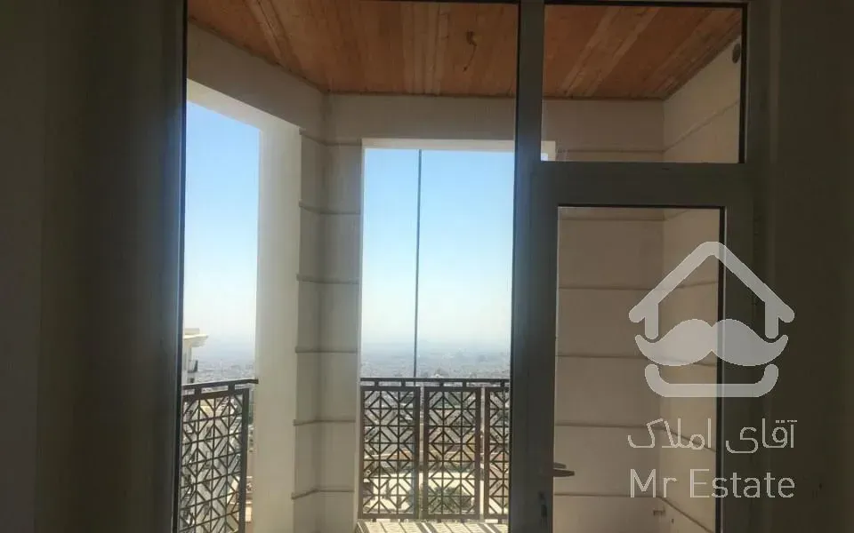 آپارتمان فرمانیه 230متر