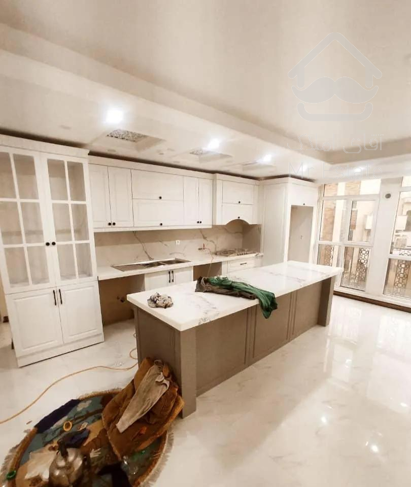 ۹۲ متر۲ خوابه/نوسازکلید نخورده/استاد معین چسب مترو