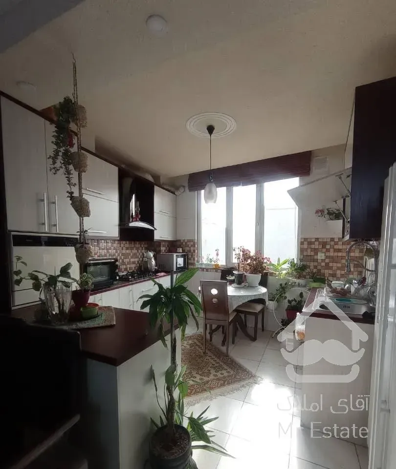 ۷۶ متر فول دستغیب