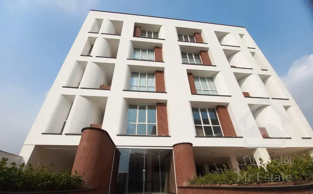 آپارتمان ۱۵۰متری ۳خوابه جنوبی نوساز کلید نخورده