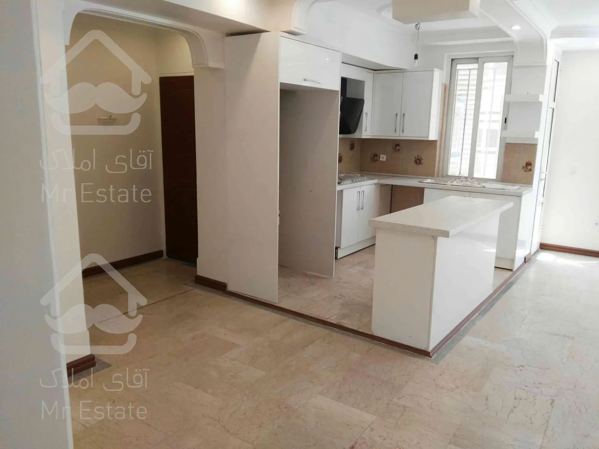 ۸۳ متر دو خواب فول امکانات فردوس شرق