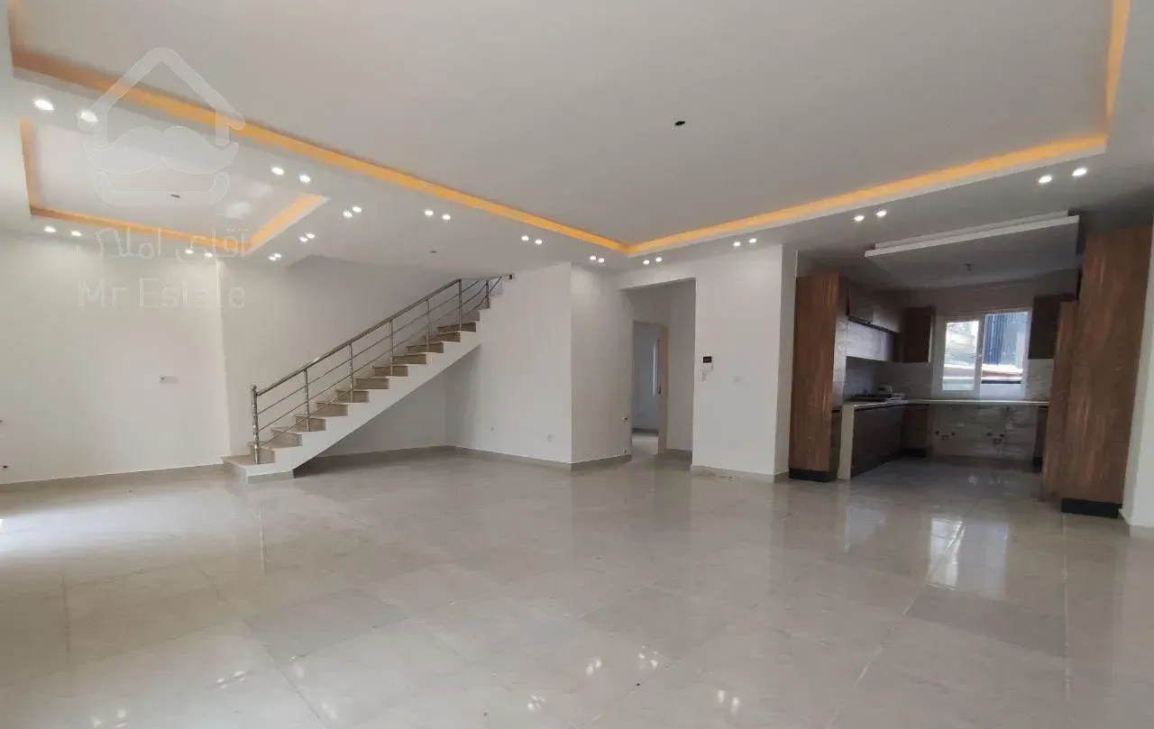 ویلا دوبلکس سنددار ۲۷۰ متر نوارساحلی محمودآباد