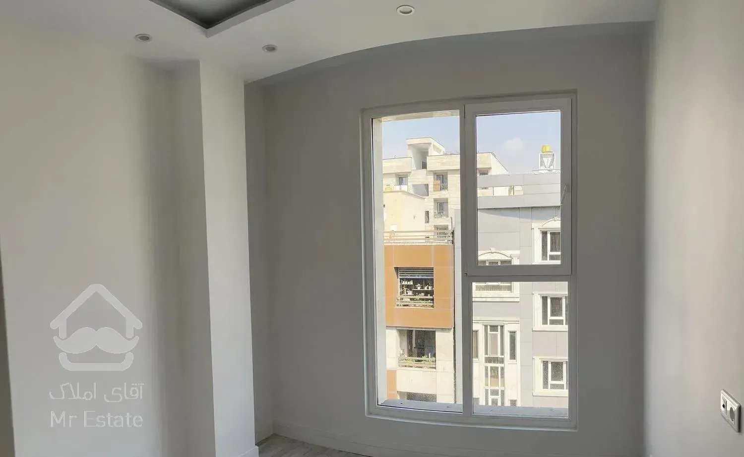 پارک تهرانویلا/۹۵متر/سازه برند