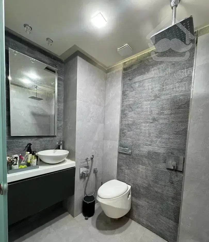 ۸۰ متر شهران  فول امکانات نوسازی شده و کم واحد