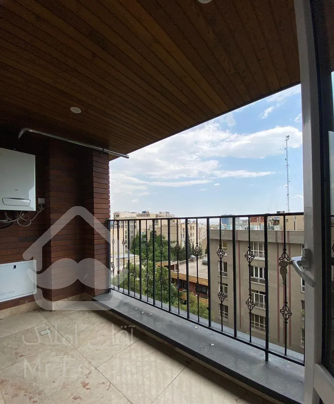 جردن ولیعصر/ ۱۶۲متر تکواحدی/۲پارکینگ کلیدنخورده