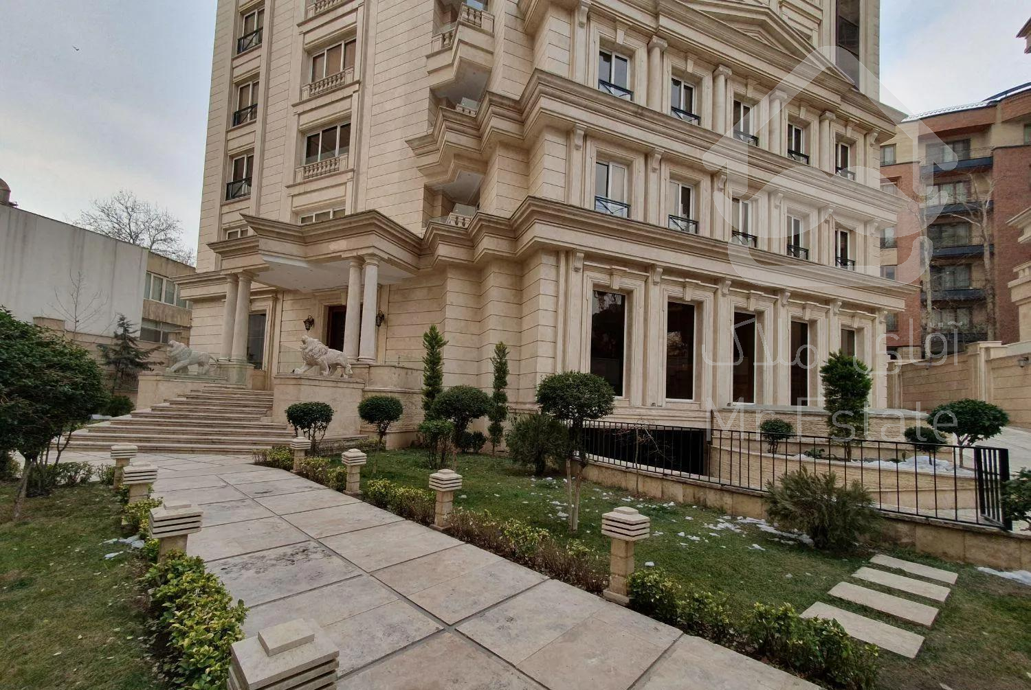 * ۲۱۰ متر فرمانیه برج باغ *