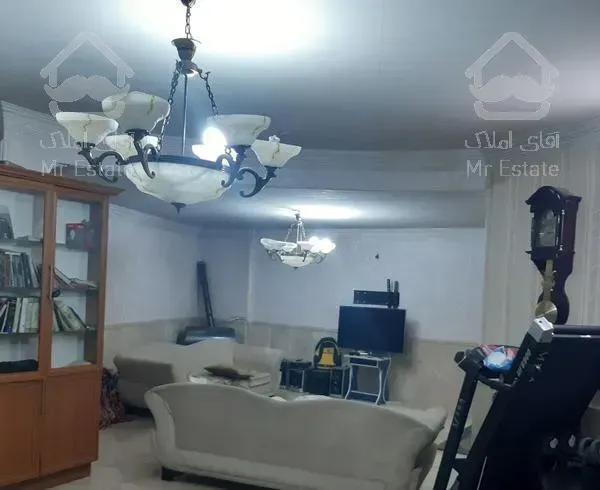 آپارتمان ۲۳۰ متری احمد آباد