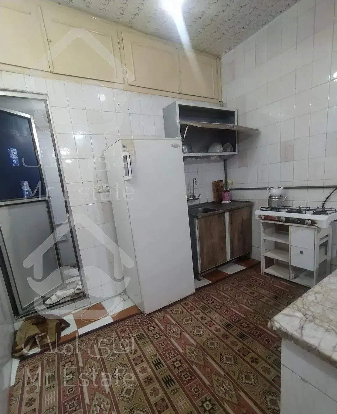 سویت نزدیک حرم کاروان و برای چند خانواده باپارکینگ