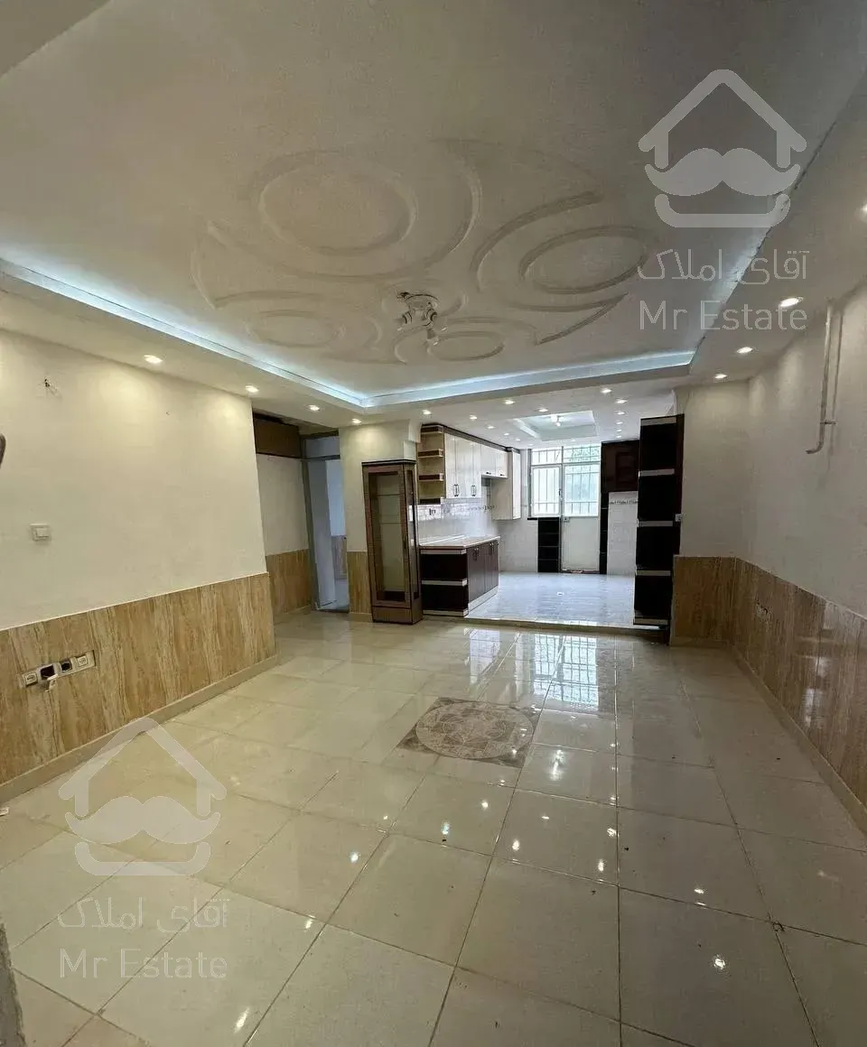 ۸۶ متر آپارتمان همکف حیاط دار