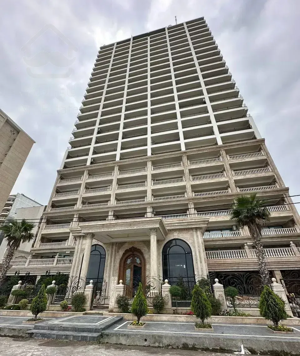 آرال ۱۰  واحد ۱۳۵ متری  فروش فوری زیر قیمت