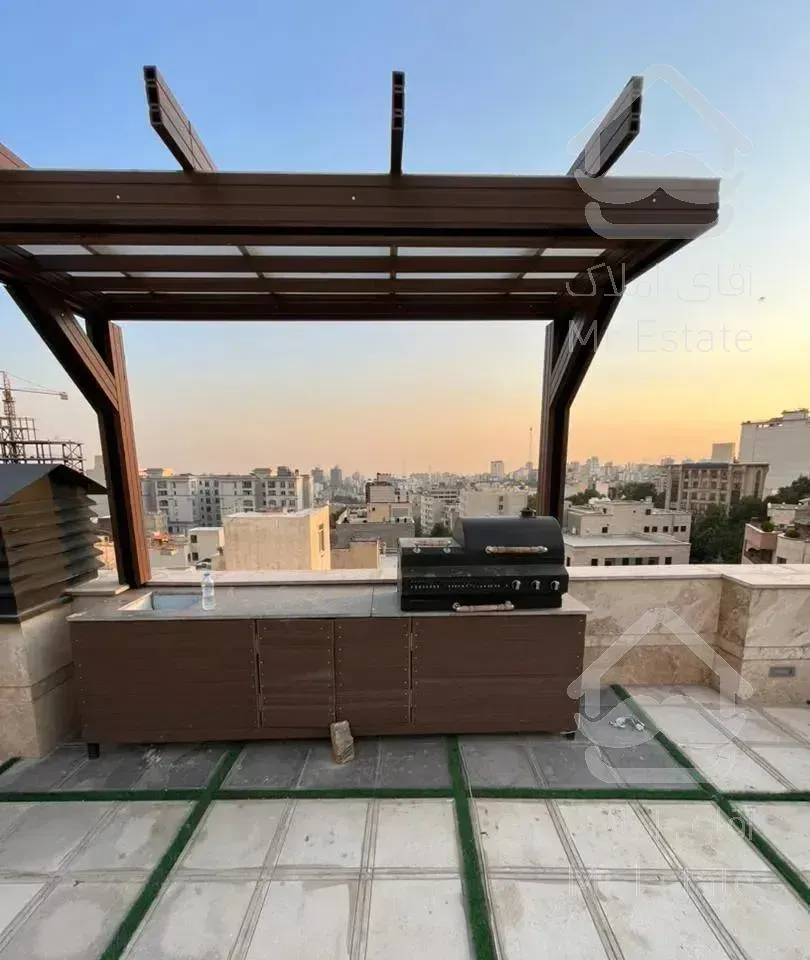 115 متر / 2 خواب / کلید نخورده / روف گاردن