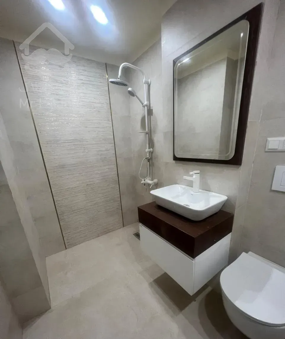 ۱۳۵ متری ۳ خوابه نوساز / شهرک غرب