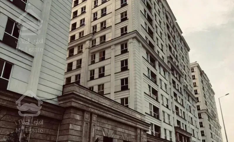 برج باغ هروی/ شاهکار معماری/ کلید نخورده