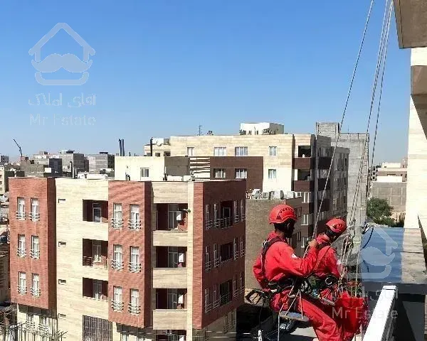 کار در ارتفاع با طناب بدون داربست راپل