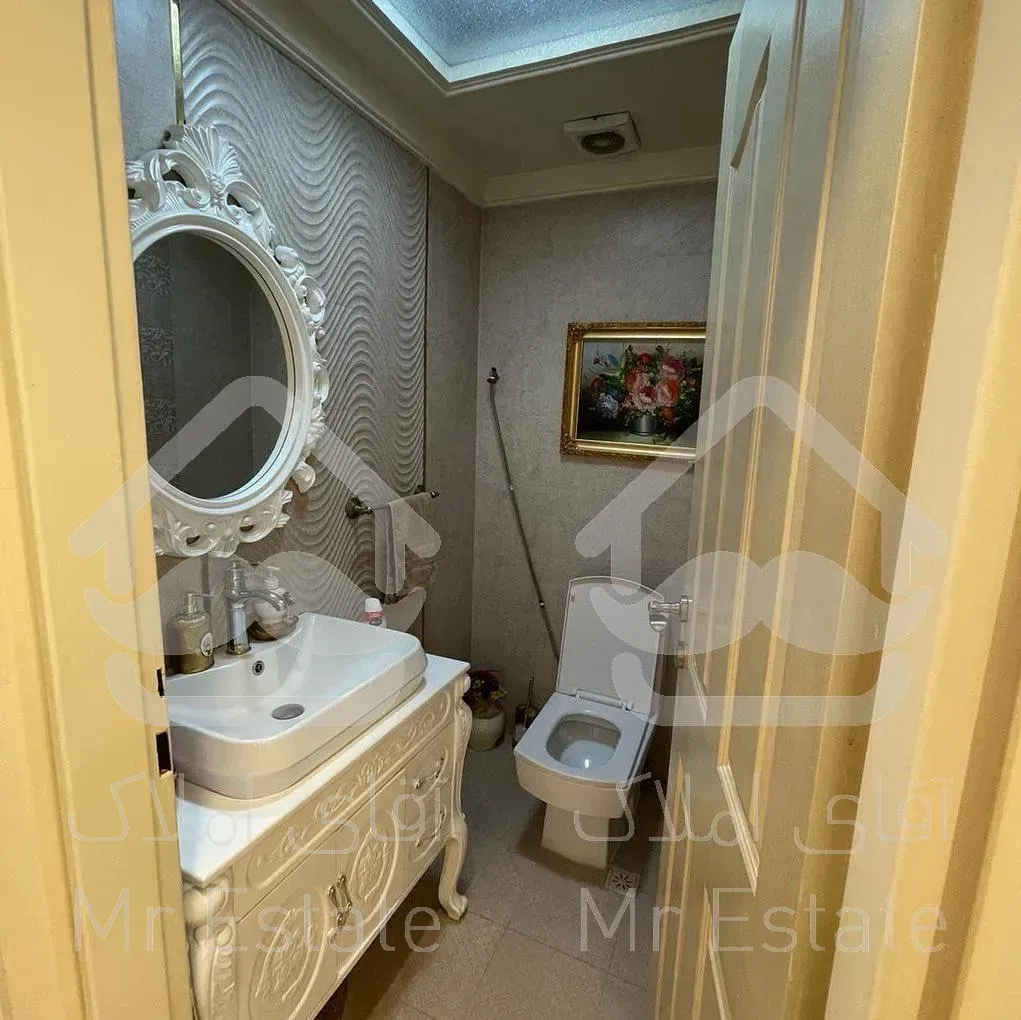 رهن و اجاره در فرمانیه ۱۸۰ متر ۳ پارکینگ لاکچری