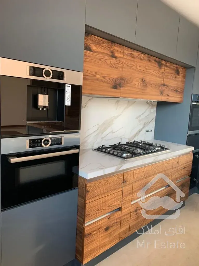 اجاره و رهن آپارتمان زعفرانیه 280  متر شیک