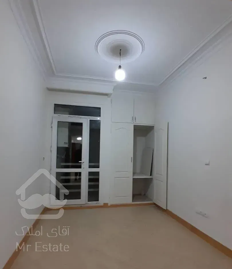 فروش آپارتمان ۸۳ متردو خوابه در آشتیانی