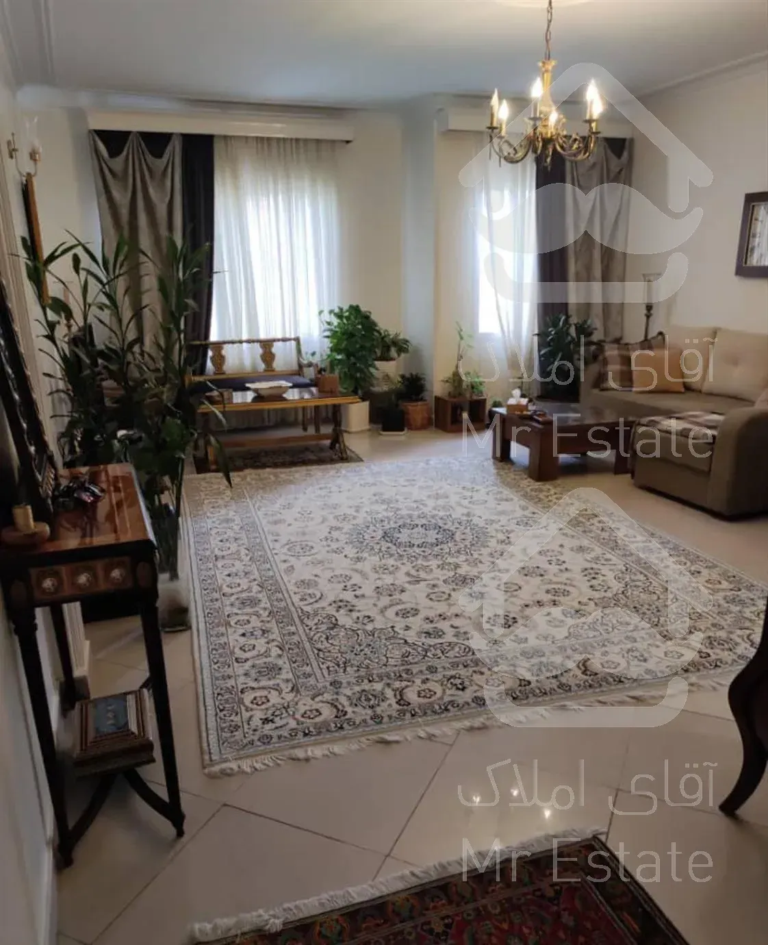 اپارتمان ۹۸ متری