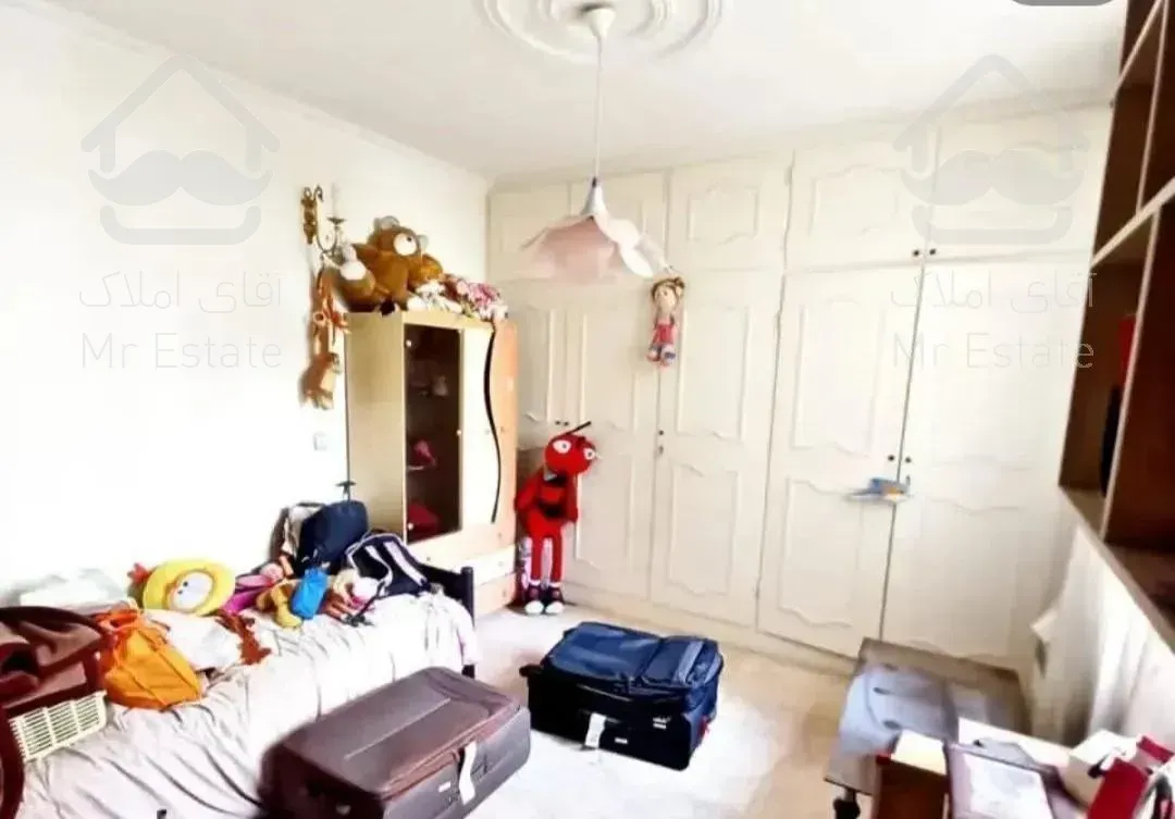 آپارتمان۱۵۰متری ۳خواب غرق نور خوش نقشه