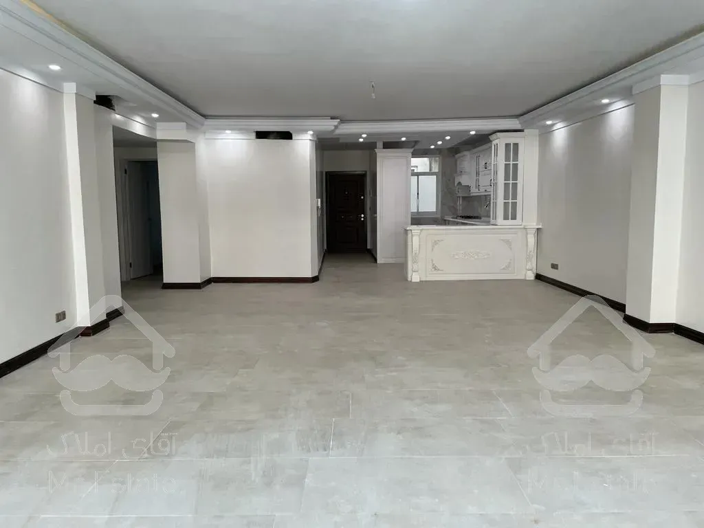 140متر سعادت اباد میدان کاج