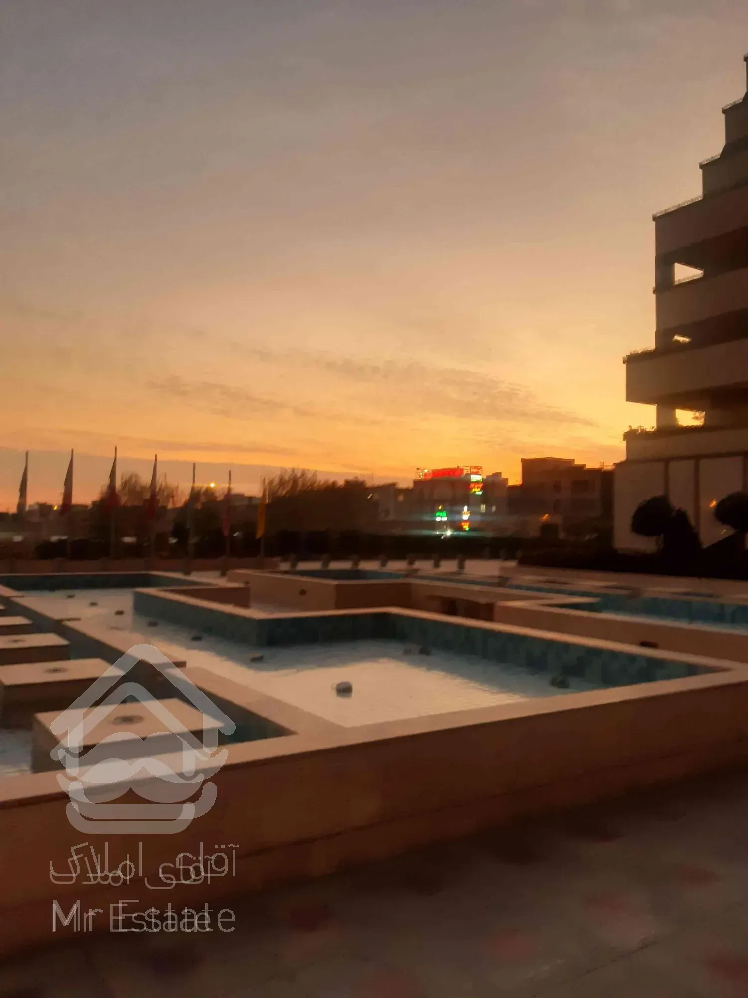 ۱۵۰ متری ۳خوابه برج دوقلوی المپیک