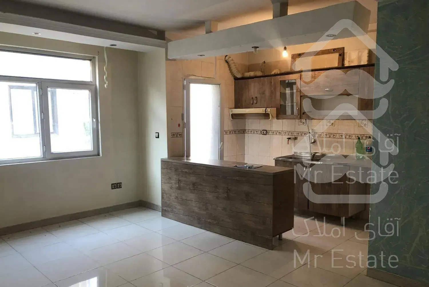 اپارتمان 48 در پهلوان حسن