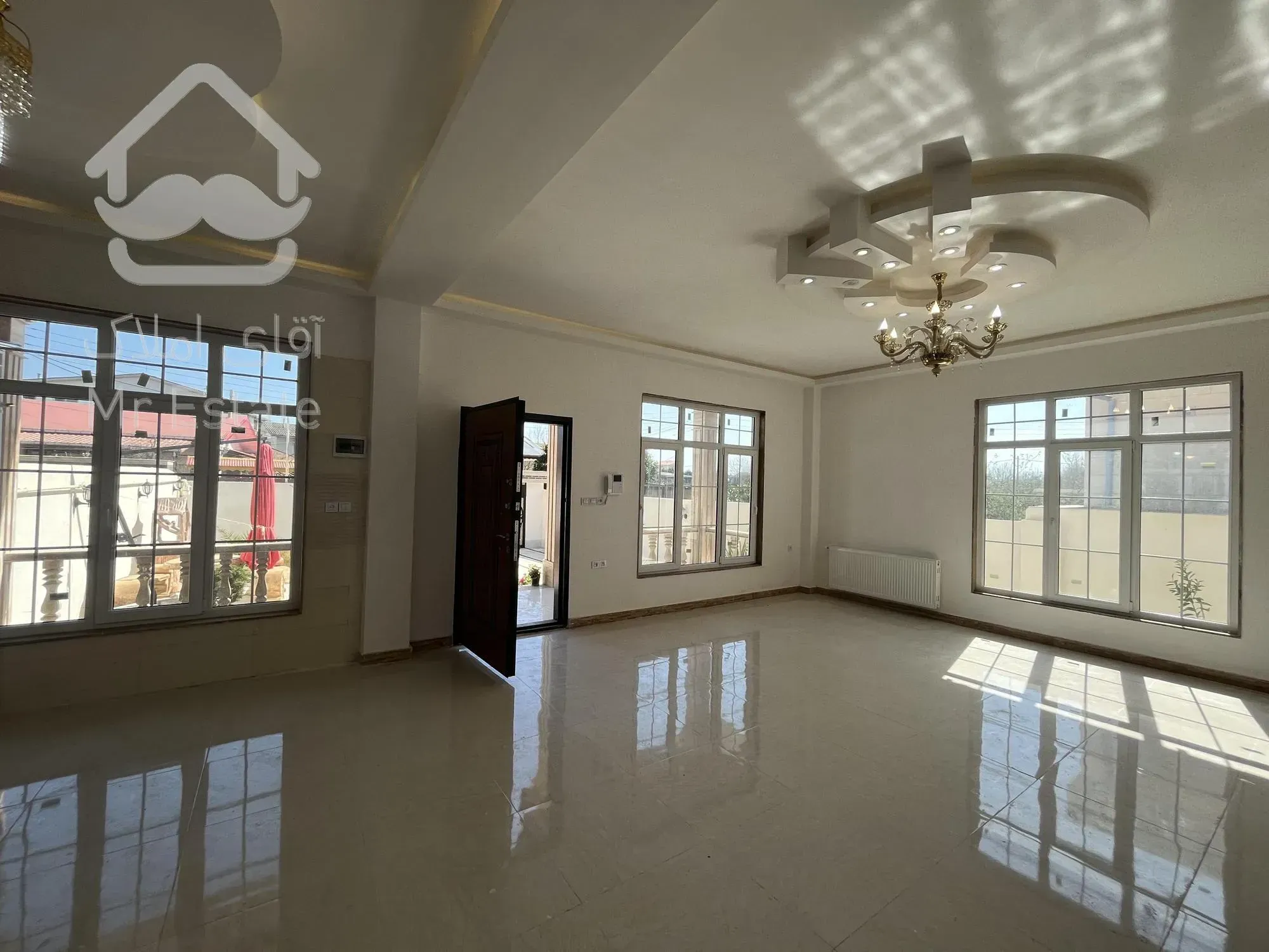 فروش ویلا ۱۲۰ متری خوش ساخت در شهر ساحلی