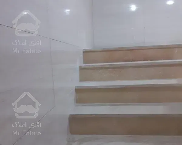 آپارتمان ۸۰متردوخواب وامدار