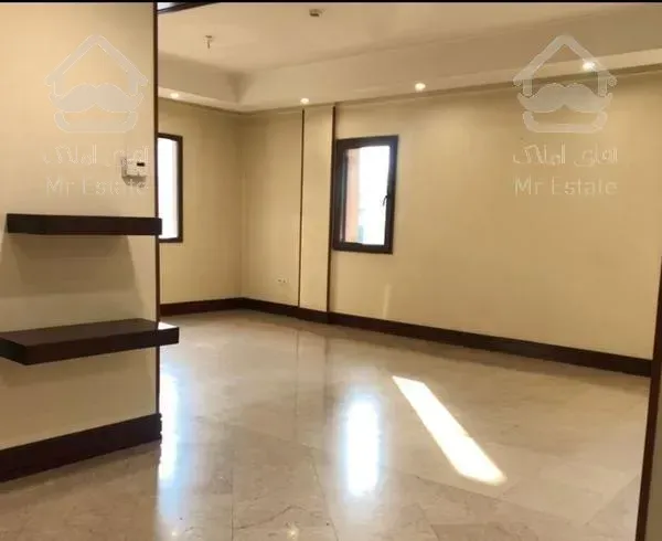 146 متر 2 خوابه فرمانیه شرقی