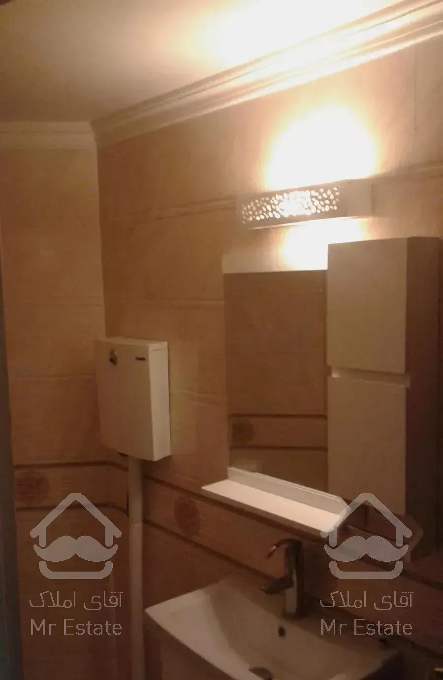 100 متر آپارتمان در قلهک مناسب خانواده و مجرد