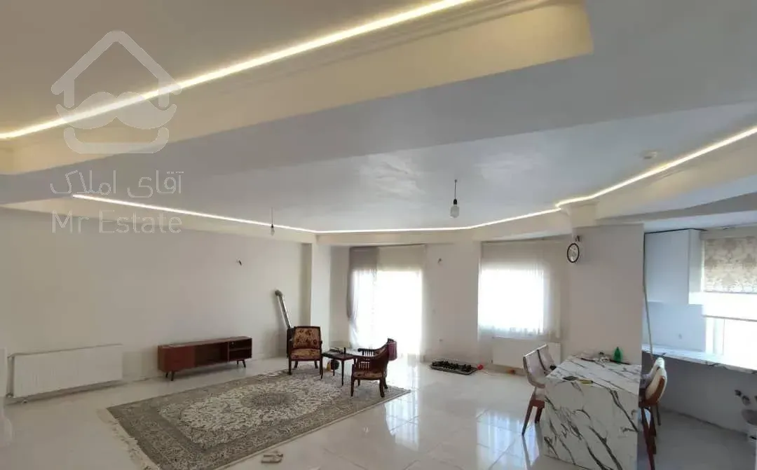 آپارتمان ۱۱۰ متر باسندتکبرگ شهری محمودآباد