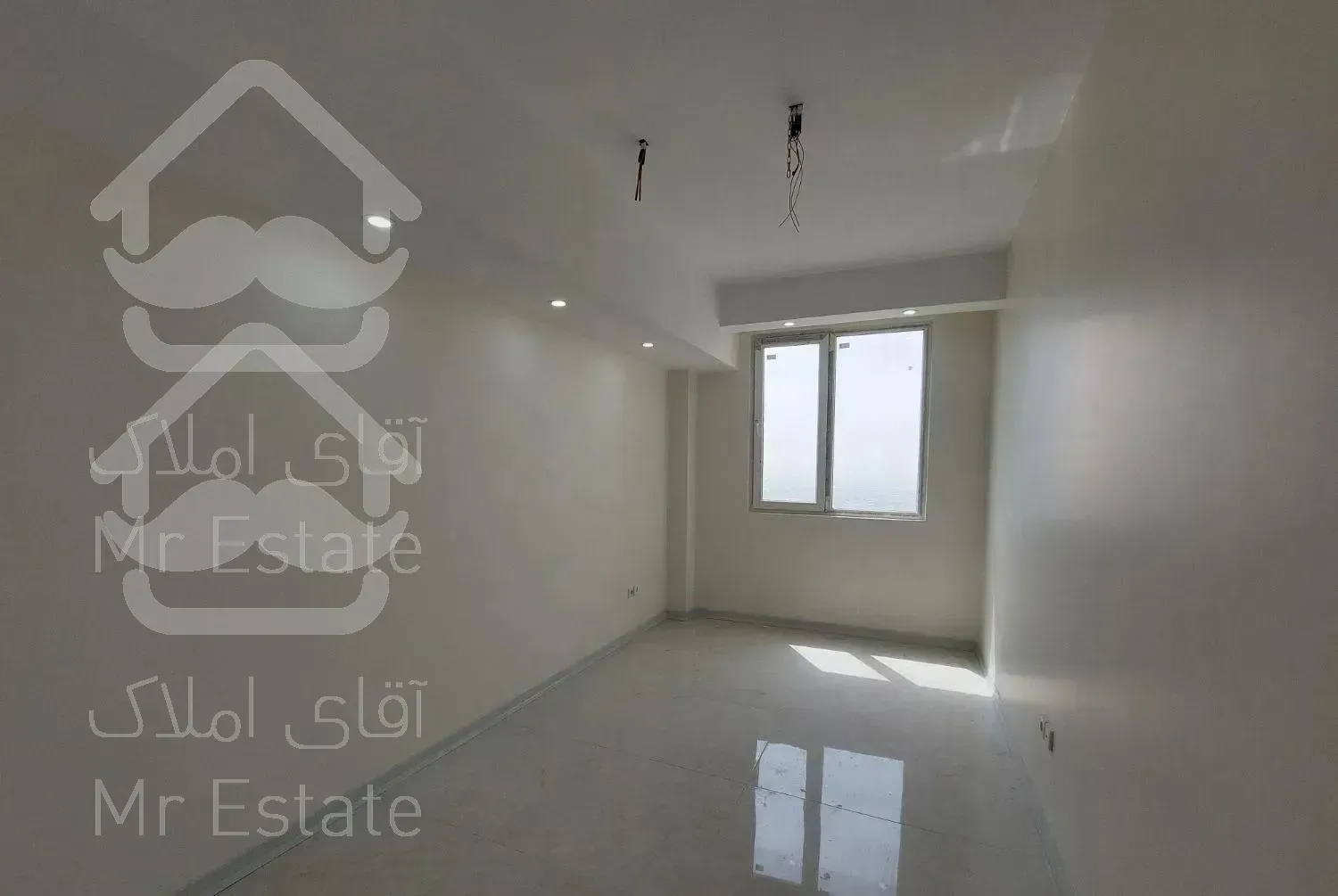 کلیدنخورده ۱۳۷متر۳خواب جنوبی مرواریدشهر