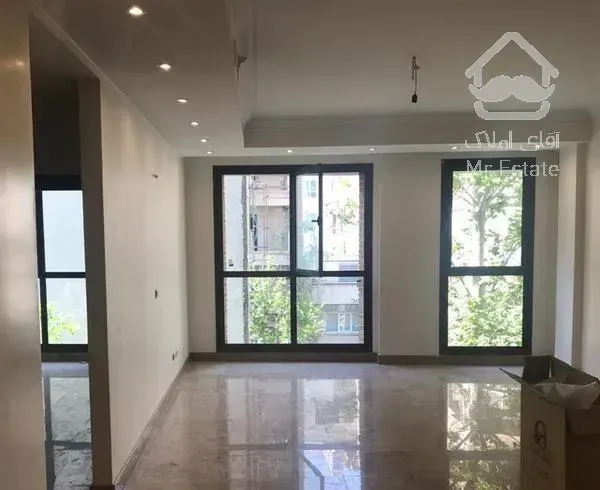 اپارتمان ۹۴ متر کامرانیه جنوبی