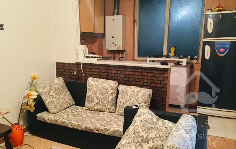 ۳۱ متری با دو پارکینگ در مالک اشتر