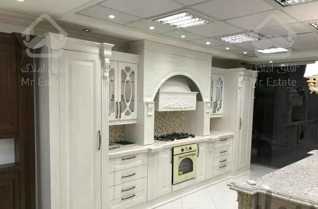 کابینت ممبران و نئوکلاسیک مهرگان